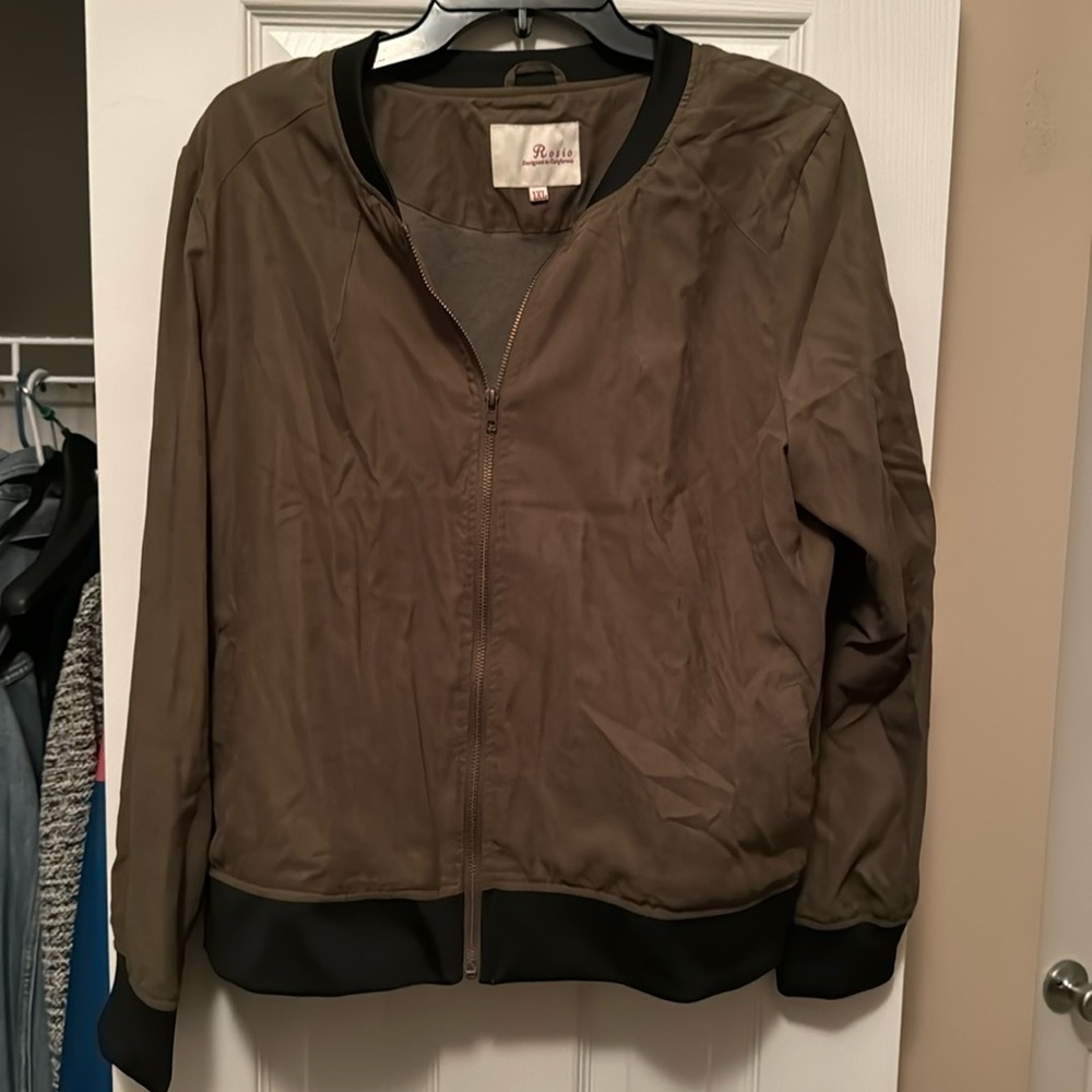 Casual women’s jacket!
